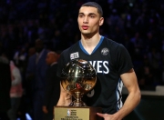 开云棋牌官方-逆转之夜，韩国队绝地反击，桃田贤斗刷新羽坛纪录