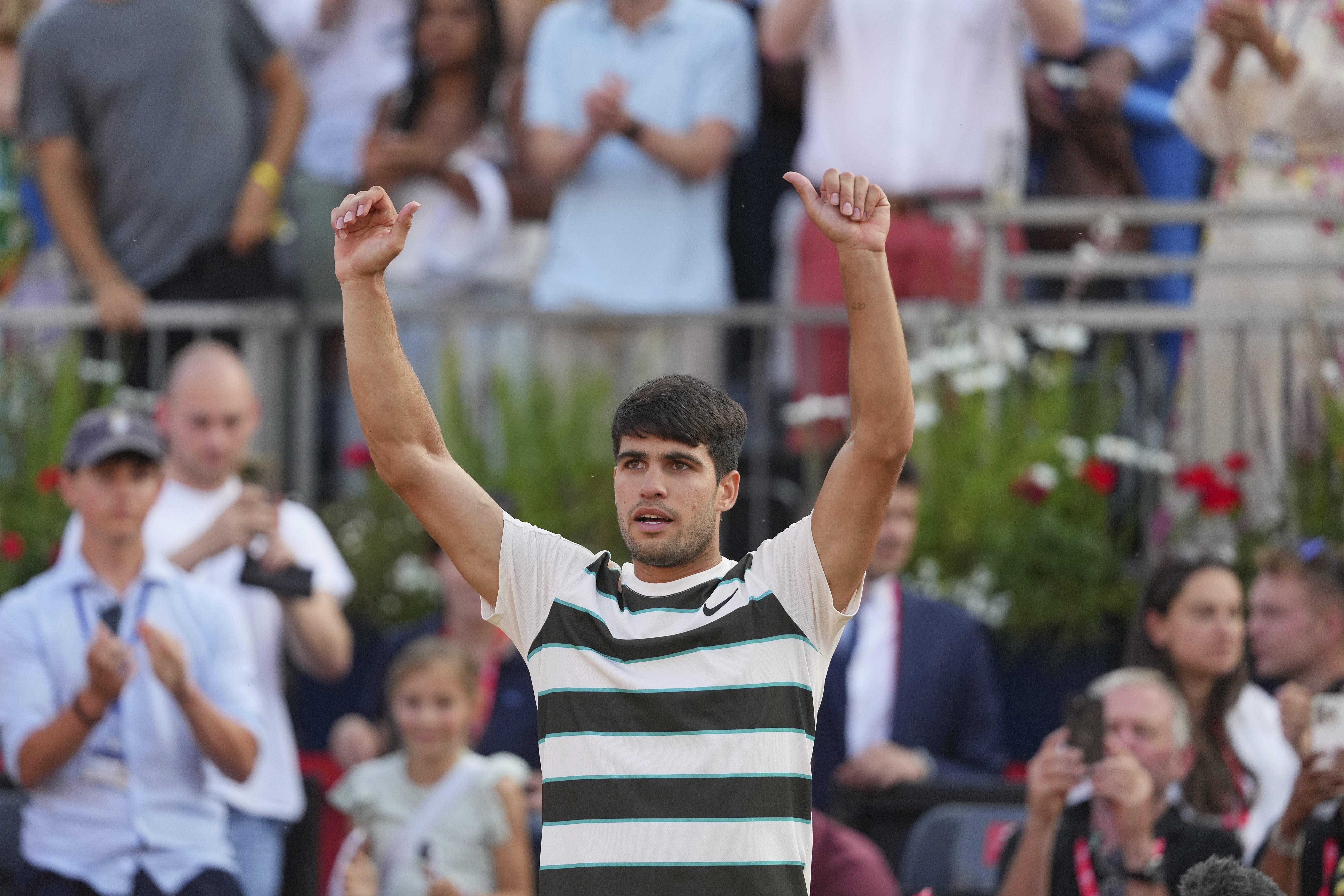 意大利网球队横扫美国网球队,阿尔卡拉斯制霸全场 意大利网球队横扫美国网球队,阿尔卡拉斯制霸全场